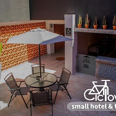 Hotel Ciclovia & Terraza Zitacuaro Ngoại thất bức ảnh